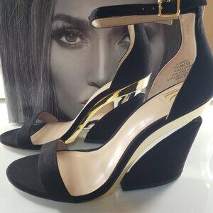 JLO Jennifer Lopez Janess Wedge Sandle